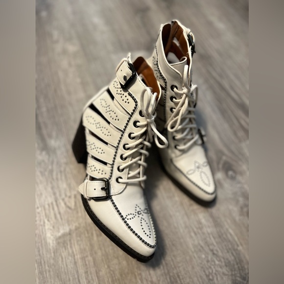 Paisley Chalk pointed toe Bootie by Coach studded size 7 cowgirl western boot - Picture 1 of 5